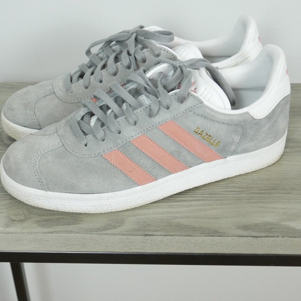 Light Grey with Pink Stripes Adidas Gazelle Shoes Woman's 8.5 Sneakers